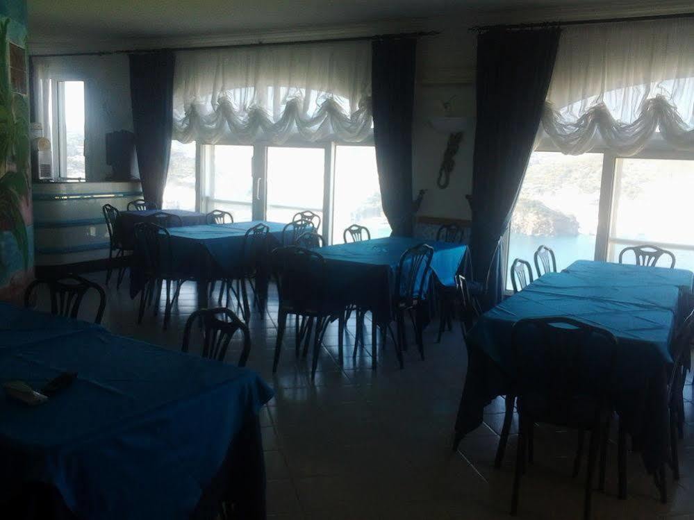 Villa Adele Понца Екстериор снимка